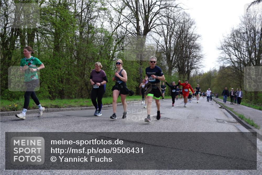 12.04.2026 - 45. Internationalen Wilhelmsburger Insellauf Yannick Fuchs http://msf.ph/oto/9506431 12.04.2026 13:00:39 Laufen 3729, 4846, 4912, 41119 meine-sportfotos.de