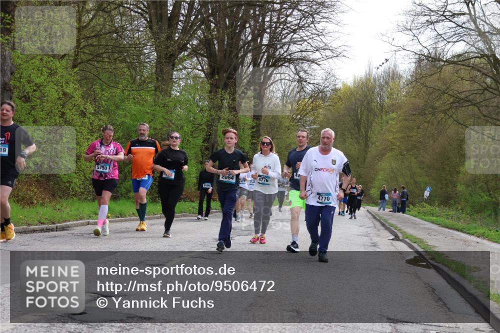 12.04.2026 - 45. Internationalen Wilhelmsburger Insellauf Yannick Fuchs http://msf.ph/oto/9506472 12.04.2026 13:00:46 Laufen 19, 5750, 2064, 923, 3348, 5596, 4776, 24, 49, 4770 meine-sportfotos.de