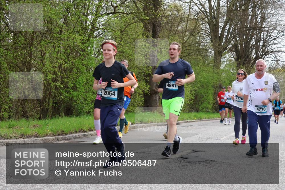 12.04.2026 - 45. Internationalen Wilhelmsburger Insellauf Yannick Fuchs http://msf.ph/oto/9506487 12.04.2026 13:00:50 Laufen 575, 2064, 4987, 24, 4776, 4923, 4970, 4770 meine-sportfotos.de