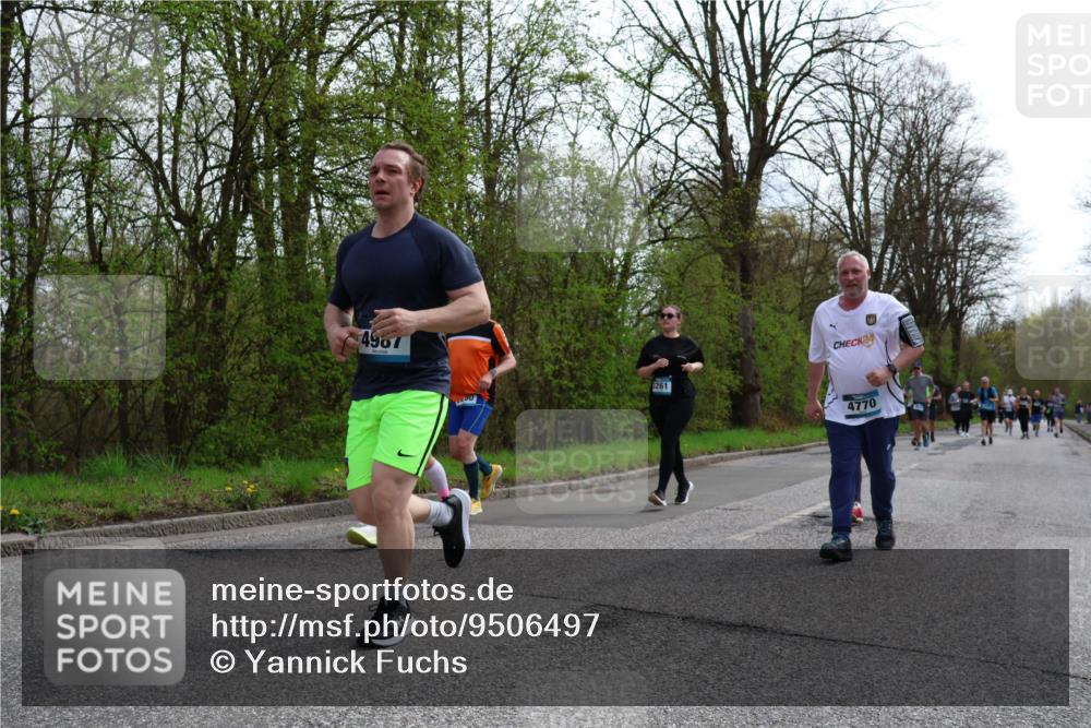 12.04.2026 - 45. Internationalen Wilhelmsburger Insellauf Yannick Fuchs http://msf.ph/oto/9506497 12.04.2026 13:00:51 Laufen 4967, 80, 3261, 24, 4770 meine-sportfotos.de