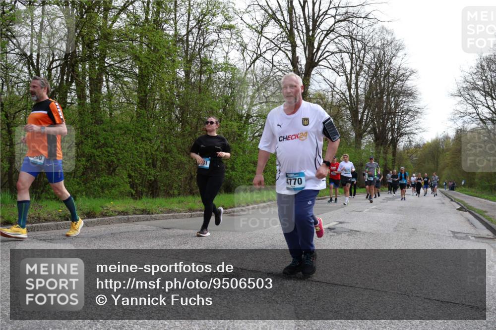 12.04.2026 - 45. Internationalen Wilhelmsburger Insellauf Yannick Fuchs http://msf.ph/oto/9506503 12.04.2026 13:00:52 Laufen 24, 80, 4770 meine-sportfotos.de