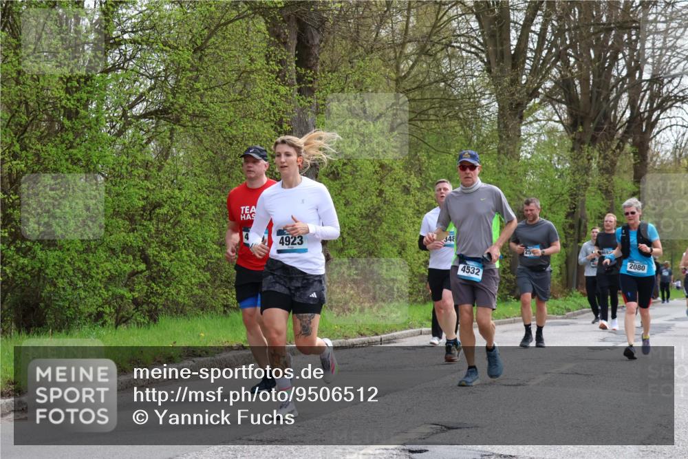 12.04.2026 - 45. Internationalen Wilhelmsburger Insellauf Yannick Fuchs http://msf.ph/oto/9506512 12.04.2026 13:00:54 Laufen 4, 4923, 348, 4532, 25, 4693, 2080 meine-sportfotos.de
