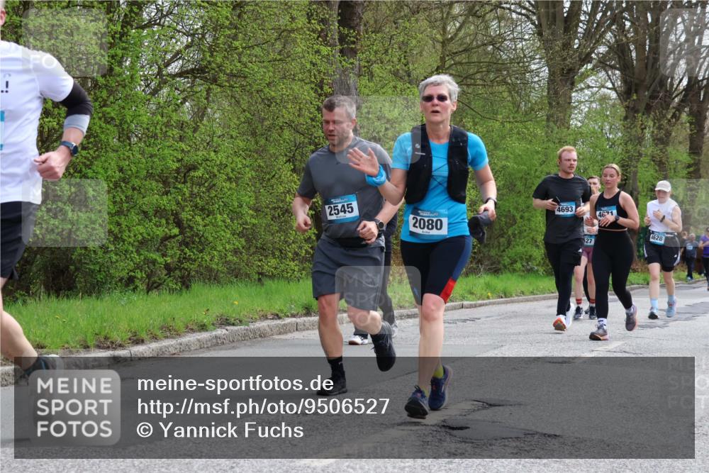 12.04.2026 - 45. Internationalen Wilhelmsburger Insellauf Yannick Fuchs http://msf.ph/oto/9506527 12.04.2026 13:00:57 Laufen 2545, 2080, 4693, 27, 4671, 4628 meine-sportfotos.de