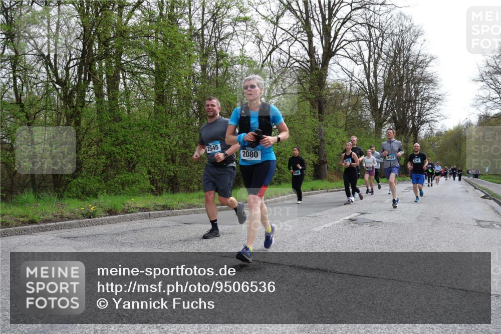 12.04.2026 - 45. Internationalen Wilhelmsburger Insellauf Yannick Fuchs http://msf.ph/oto/9506536 12.04.2026 13:00:59 Laufen 2545, 2080, 3407 meine-sportfotos.de