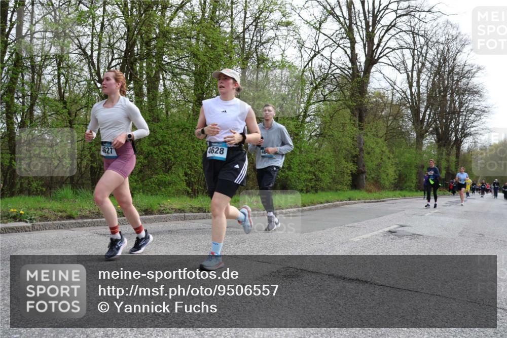 12.04.2026 - 45. Internationalen Wilhelmsburger Insellauf Yannick Fuchs http://msf.ph/oto/9506557 12.04.2026 13:01:03 Laufen 4628, 4627, 46 meine-sportfotos.de
