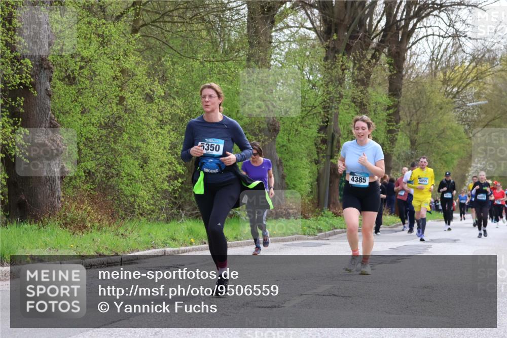 12.04.2026 - 45. Internationalen Wilhelmsburger Insellauf Yannick Fuchs http://msf.ph/oto/9506559 12.04.2026 13:01:04 Laufen 5350, 4385, 5855, 4910 meine-sportfotos.de