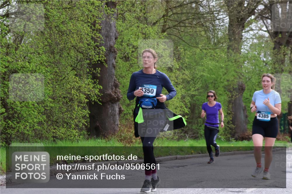 12.04.2026 - 45. Internationalen Wilhelmsburger Insellauf Yannick Fuchs http://msf.ph/oto/9506561 12.04.2026 13:01:04 Laufen 350, 4385 meine-sportfotos.de