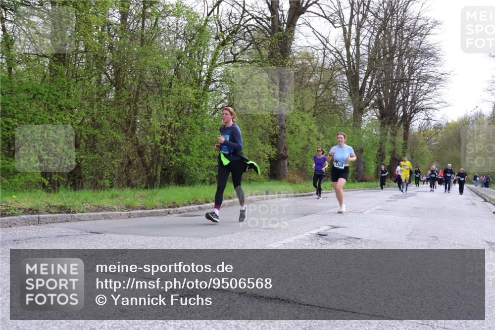 12.04.2026 - 45. Internationalen Wilhelmsburger Insellauf Yannick Fuchs http://msf.ph/oto/9506568 12.04.2026 13:01:06 Laufen 4385 meine-sportfotos.de