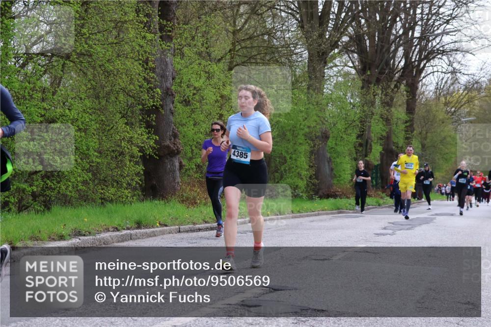 12.04.2026 - 45. Internationalen Wilhelmsburger Insellauf Yannick Fuchs http://msf.ph/oto/9506569 12.04.2026 13:01:06 Laufen 4385 meine-sportfotos.de