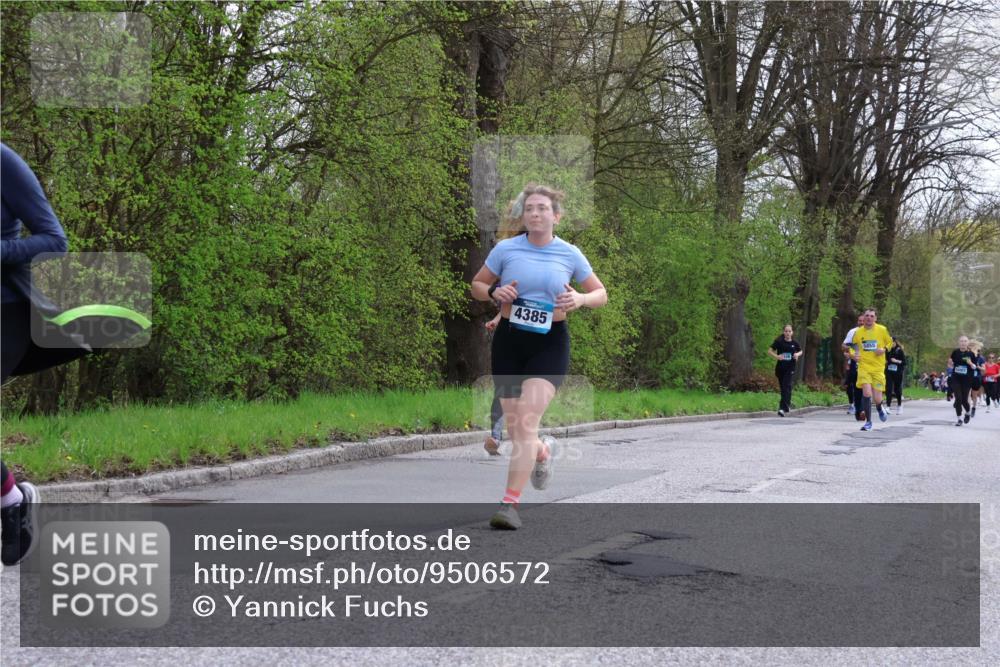 12.04.2026 - 45. Internationalen Wilhelmsburger Insellauf Yannick Fuchs http://msf.ph/oto/9506572 12.04.2026 13:01:07 Laufen 4385, 5855 meine-sportfotos.de