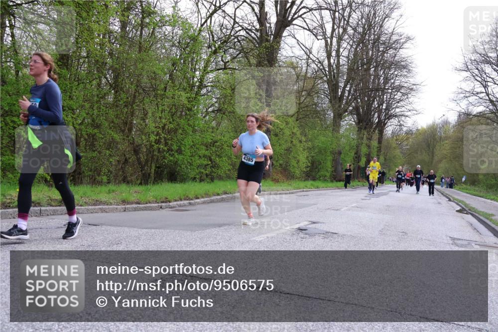 12.04.2026 - 45. Internationalen Wilhelmsburger Insellauf Yannick Fuchs http://msf.ph/oto/9506575 12.04.2026 13:01:07 Laufen 4385 meine-sportfotos.de
