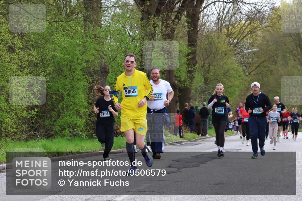 12.04.2026 - 45. Internationalen Wilhelmsburger Insellauf Yannick Fuchs http://msf.ph/oto/9506579 12.04.2026 13:01:10 Laufen 5108, 5855, 1335, 5005, 1, 2275, 5089 meine-sportfotos.de