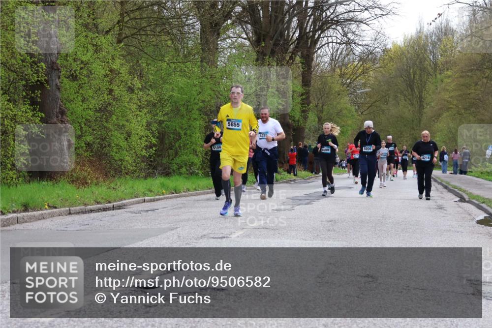 12.04.2026 - 45. Internationalen Wilhelmsburger Insellauf Yannick Fuchs http://msf.ph/oto/9506582 12.04.2026 13:01:10 Laufen 5108, 5855, 4335, 5005, 5089, 4216 meine-sportfotos.de