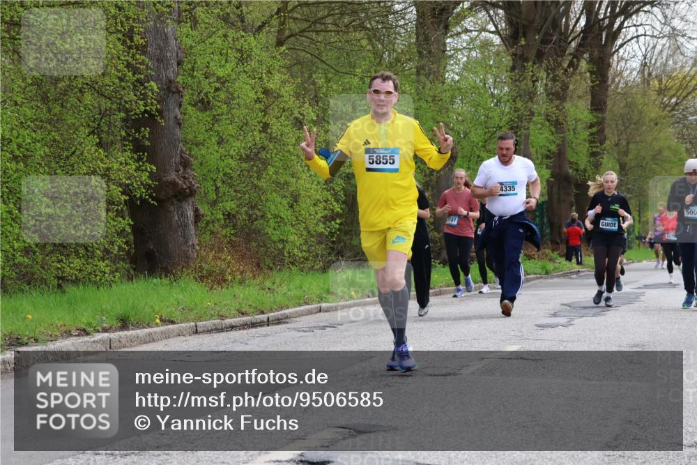 12.04.2026 - 45. Internationalen Wilhelmsburger Insellauf Yannick Fuchs http://msf.ph/oto/9506585 12.04.2026 13:01:11 Laufen 5855, 2107, 4335, 500 meine-sportfotos.de