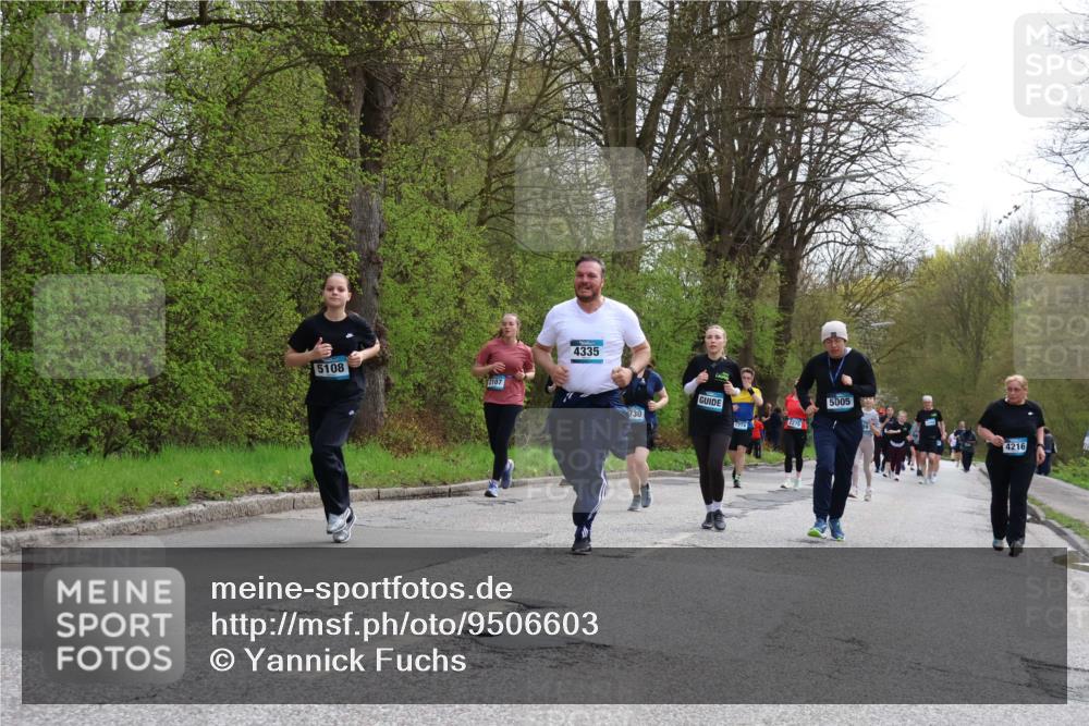 12.04.2026 - 45. Internationalen Wilhelmsburger Insellauf Yannick Fuchs http://msf.ph/oto/9506603 12.04.2026 13:01:15 Laufen 5108, 4335, 730, 2275, 5005, 4216 meine-sportfotos.de