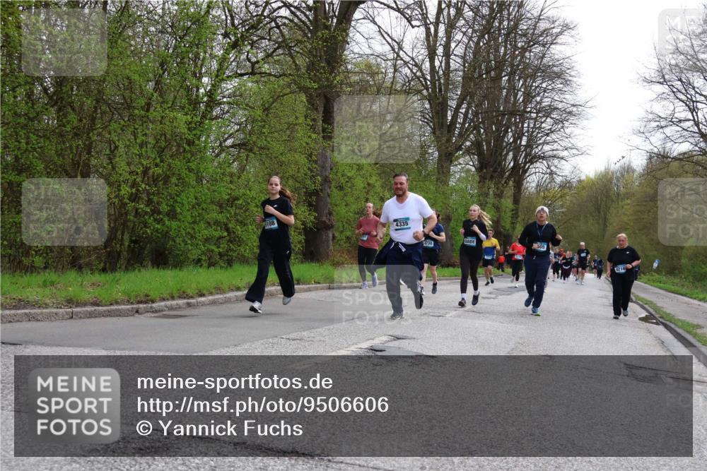 12.04.2026 - 45. Internationalen Wilhelmsburger Insellauf Yannick Fuchs http://msf.ph/oto/9506606 12.04.2026 13:01:15 Laufen 5108, 4335, 4730, 4216 meine-sportfotos.de