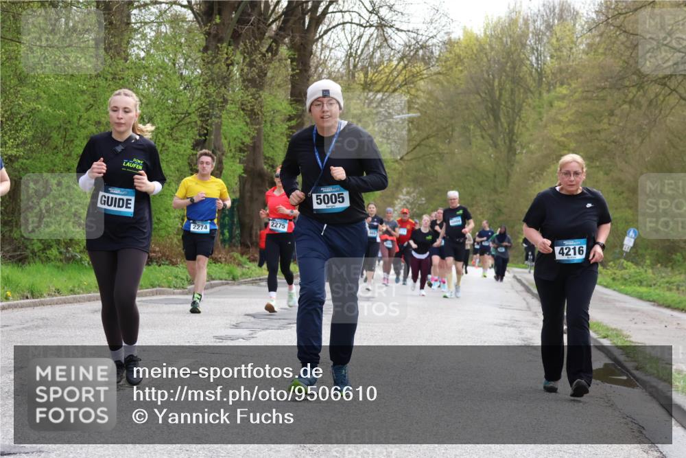 12.04.2026 - 45. Internationalen Wilhelmsburger Insellauf Yannick Fuchs http://msf.ph/oto/9506610 12.04.2026 13:01:16 Laufen 2274, 2275, 5005, 465, 4216 meine-sportfotos.de