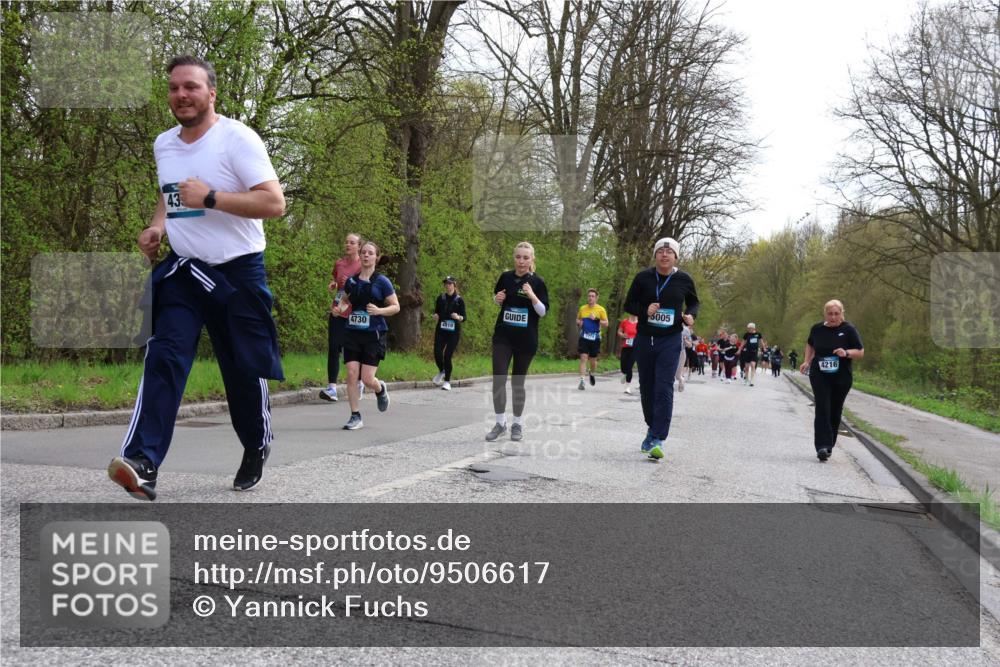 12.04.2026 - 45. Internationalen Wilhelmsburger Insellauf Yannick Fuchs http://msf.ph/oto/9506617 12.04.2026 13:01:17 Laufen 43, 4730, 4910, 5005, 4216 meine-sportfotos.de
