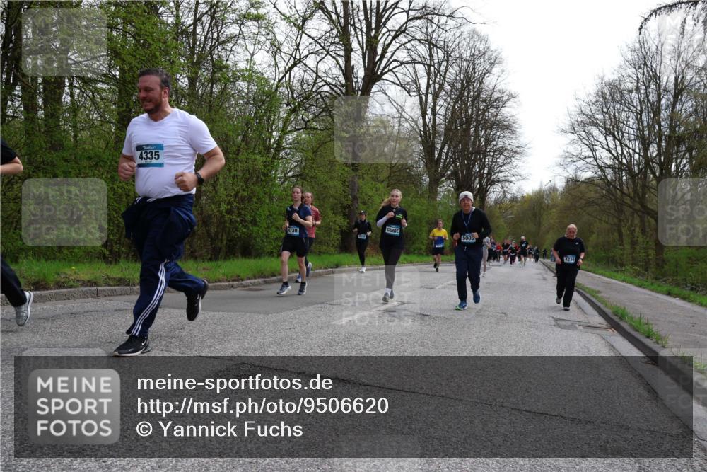 12.04.2026 - 45. Internationalen Wilhelmsburger Insellauf Yannick Fuchs http://msf.ph/oto/9506620 12.04.2026 13:01:18 Laufen 4335, 5005, 4730, 4216 meine-sportfotos.de