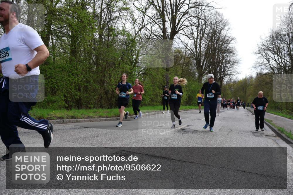 12.04.2026 - 45. Internationalen Wilhelmsburger Insellauf Yannick Fuchs http://msf.ph/oto/9506622 12.04.2026 13:01:18 Laufen 4335, 5005, 4730, 4216 meine-sportfotos.de