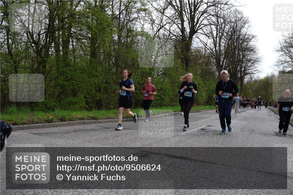 12.04.2026 - 45. Internationalen Wilhelmsburger Insellauf Yannick Fuchs http://msf.ph/oto/9506624 12.04.2026 13:01:18 Laufen 4730, 5005, 4216 meine-sportfotos.de
