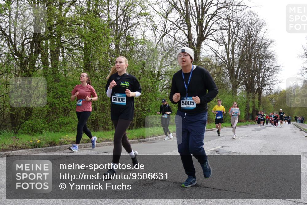 12.04.2026 - 45. Internationalen Wilhelmsburger Insellauf Yannick Fuchs http://msf.ph/oto/9506631 12.04.2026 13:01:20 Laufen 107, 4910, 5005, 5089, 2274 meine-sportfotos.de