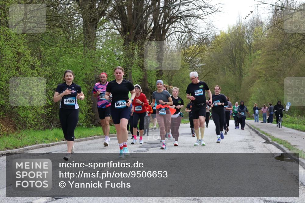 12.04.2026 - 45. Internationalen Wilhelmsburger Insellauf Yannick Fuchs http://msf.ph/oto/9506653 12.04.2026 13:01:26 Laufen 363, 4465, 5640, 5418, 3686, 232 meine-sportfotos.de