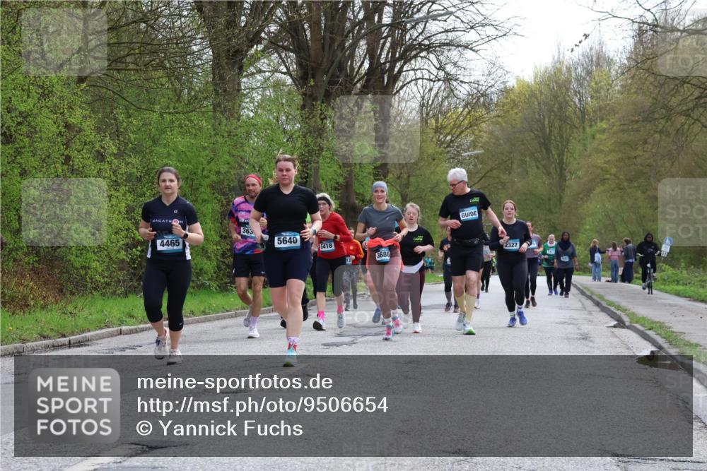 12.04.2026 - 45. Internationalen Wilhelmsburger Insellauf Yannick Fuchs http://msf.ph/oto/9506654 12.04.2026 13:01:26 Laufen 363, 4465, 5640, 5418, 3686, 2327 meine-sportfotos.de