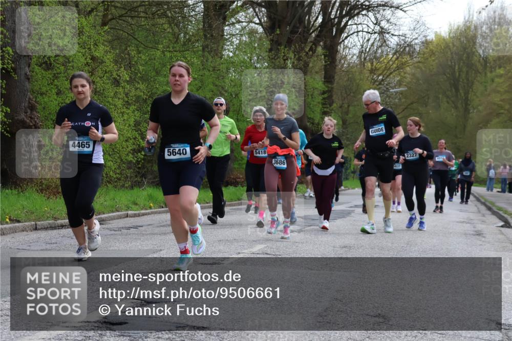 12.04.2026 - 45. Internationalen Wilhelmsburger Insellauf Yannick Fuchs http://msf.ph/oto/9506661 12.04.2026 13:01:27 Laufen 4465, 5640, 5418, 3686, 2327, 4916 meine-sportfotos.de