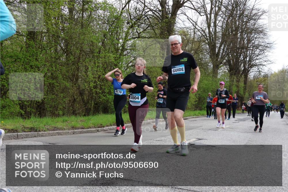 12.04.2026 - 45. Internationalen Wilhelmsburger Insellauf Yannick Fuchs http://msf.ph/oto/9506690 12.04.2026 13:01:33 Laufen 4178, 5004, 3810, 6637, 49 meine-sportfotos.de