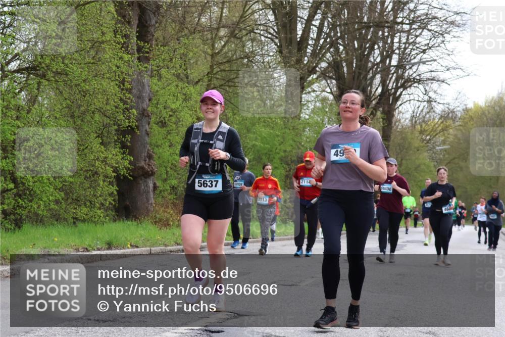 12.04.2026 - 45. Internationalen Wilhelmsburger Insellauf Yannick Fuchs http://msf.ph/oto/9506696 12.04.2026 13:01:35 Laufen 5637, 2113, 2114, 49, 46 meine-sportfotos.de