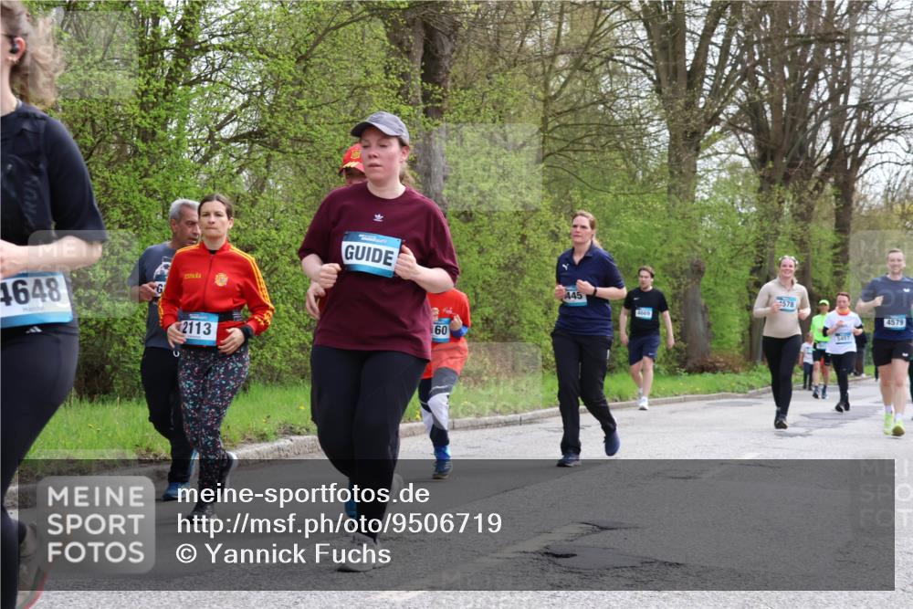 12.04.2026 - 45. Internationalen Wilhelmsburger Insellauf Yannick Fuchs http://msf.ph/oto/9506719 12.04.2026 13:01:40 Laufen 4648, 2113, 60, 578, 445, 4579, 5457 meine-sportfotos.de