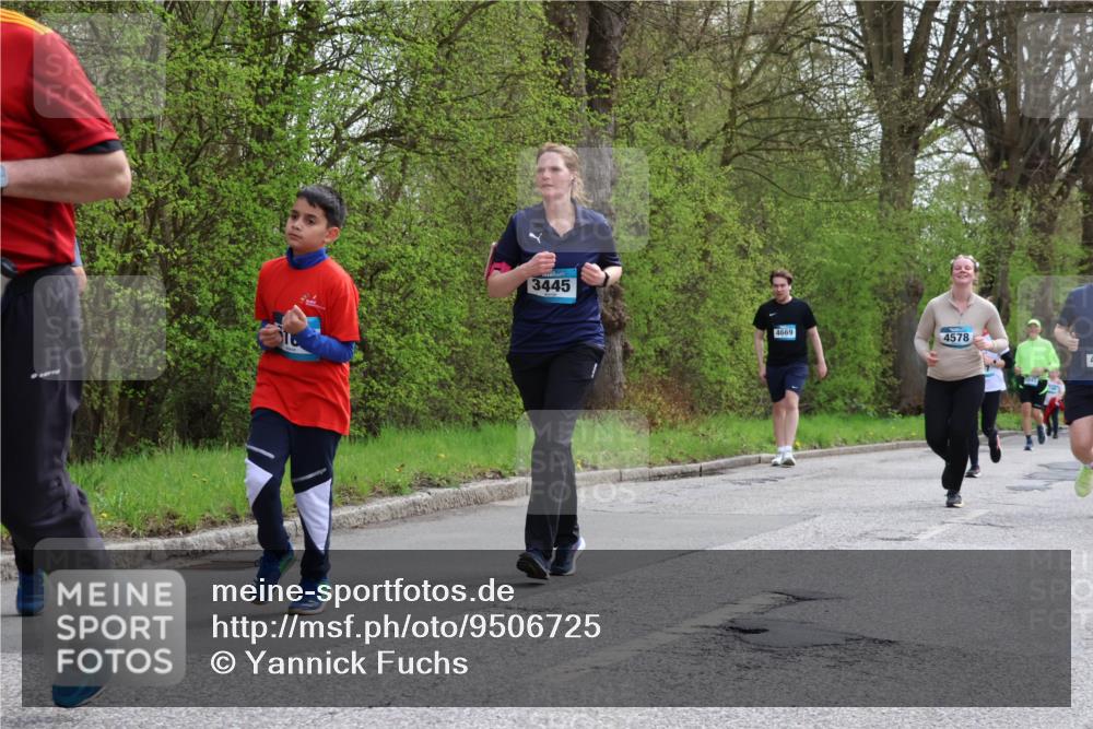 12.04.2026 - 45. Internationalen Wilhelmsburger Insellauf Yannick Fuchs http://msf.ph/oto/9506725 12.04.2026 13:01:41 Laufen 3445, 4578 meine-sportfotos.de