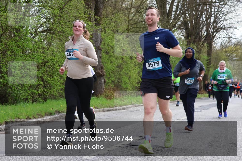 12.04.2026 - 45. Internationalen Wilhelmsburger Insellauf Yannick Fuchs http://msf.ph/oto/9506744 12.04.2026 13:01:45 Laufen 457, 4579, 2043, 3462, 5437 meine-sportfotos.de