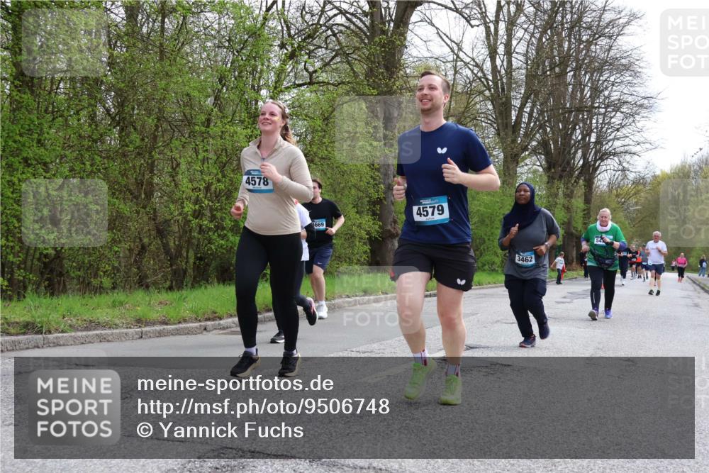12.04.2026 - 45. Internationalen Wilhelmsburger Insellauf Yannick Fuchs http://msf.ph/oto/9506748 12.04.2026 13:01:45 Laufen 4578, 1669, 4579, 3462, 54 meine-sportfotos.de