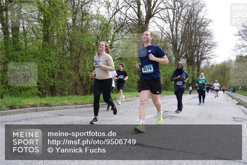 12.04.2026 - 45. Internationalen Wilhelmsburger Insellauf Yannick Fuchs http://msf.ph/oto/9506749 12.04.2026 13:01:46 Laufen 45, 4669, 4579, 3462 meine-sportfotos.de