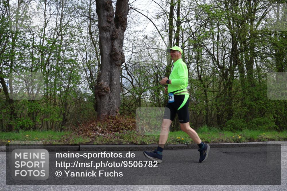 12.04.2026 - 45. Internationalen Wilhelmsburger Insellauf Yannick Fuchs http://msf.ph/oto/9506782 12.04.2026 13:01:53 Laufen 43 meine-sportfotos.de