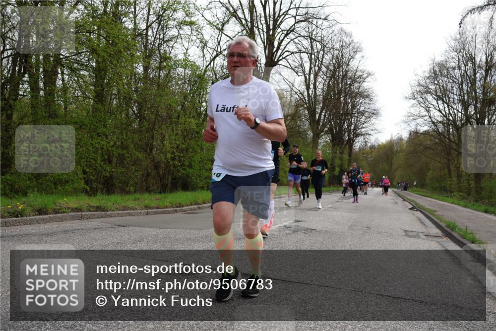 12.04.2026 - 45. Internationalen Wilhelmsburger Insellauf Yannick Fuchs http://msf.ph/oto/9506783 12.04.2026 13:01:54 Laufen 3933 meine-sportfotos.de