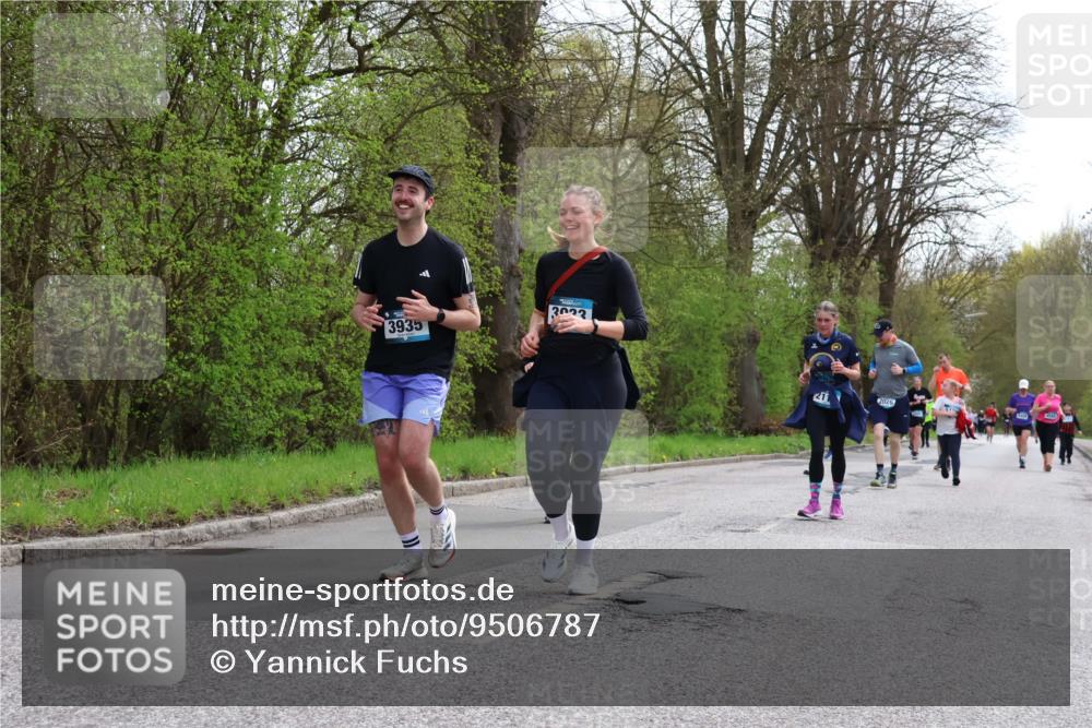 12.04.2026 - 45. Internationalen Wilhelmsburger Insellauf Yannick Fuchs http://msf.ph/oto/9506787 12.04.2026 13:01:55 Laufen 3935, 2026 meine-sportfotos.de