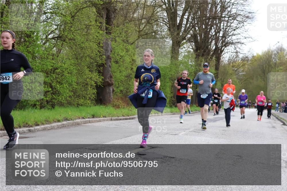 12.04.2026 - 45. Internationalen Wilhelmsburger Insellauf Yannick Fuchs http://msf.ph/oto/9506795 12.04.2026 13:01:57 Laufen 3942, 2637, 2026, 198 meine-sportfotos.de