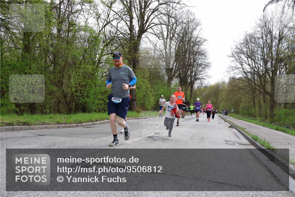 12.04.2026 - 45. Internationalen Wilhelmsburger Insellauf Yannick Fuchs http://msf.ph/oto/9506812 12.04.2026 13:02:01 Laufen 2026, 519, 2462 meine-sportfotos.de