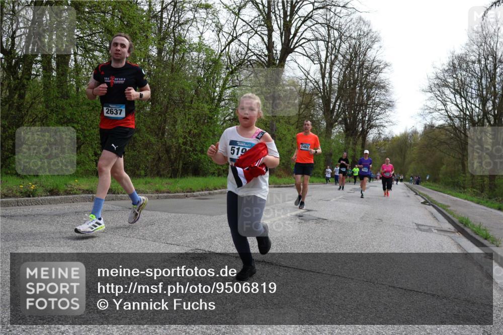 12.04.2026 - 45. Internationalen Wilhelmsburger Insellauf Yannick Fuchs http://msf.ph/oto/9506819 12.04.2026 13:02:02 Laufen 2637, 519, 2462 meine-sportfotos.de