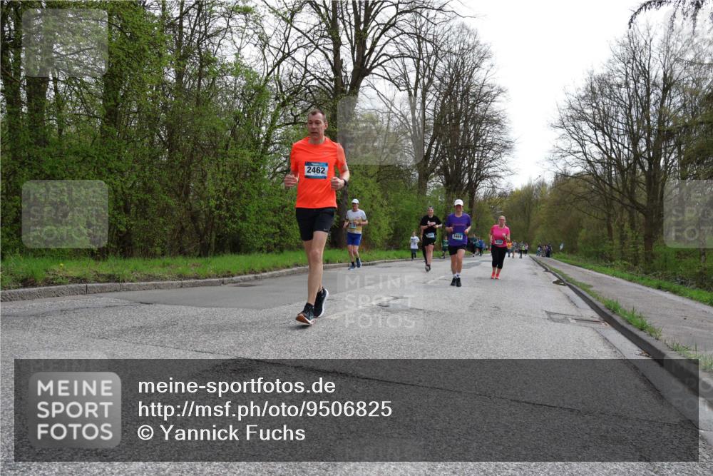 12.04.2026 - 45. Internationalen Wilhelmsburger Insellauf Yannick Fuchs http://msf.ph/oto/9506825 12.04.2026 13:02:03 Laufen 2462, 3469, 4554 meine-sportfotos.de