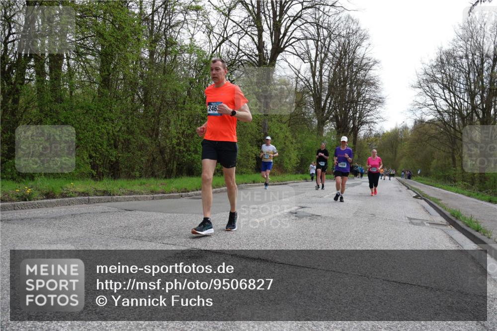 12.04.2026 - 45. Internationalen Wilhelmsburger Insellauf Yannick Fuchs http://msf.ph/oto/9506827 12.04.2026 13:02:04 Laufen 246, 3469 meine-sportfotos.de