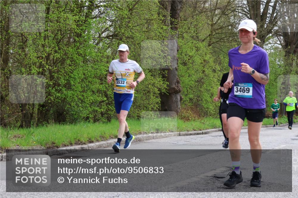 12.04.2026 - 45. Internationalen Wilhelmsburger Insellauf Yannick Fuchs http://msf.ph/oto/9506833 12.04.2026 13:02:05 Laufen 5532, 3469, 4421 meine-sportfotos.de