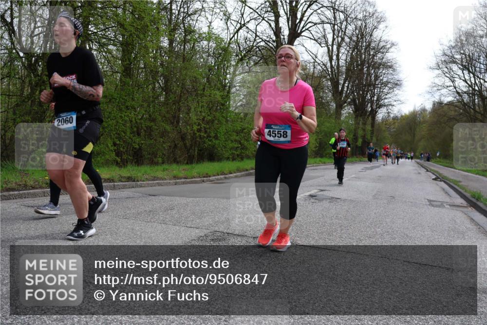12.04.2026 - 45. Internationalen Wilhelmsburger Insellauf Yannick Fuchs http://msf.ph/oto/9506847 12.04.2026 13:02:09 Laufen 2060, 4558, 5161 meine-sportfotos.de