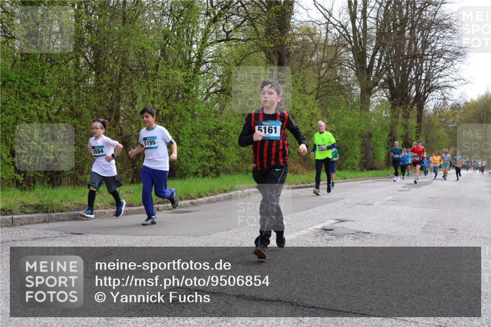 12.04.2026 - 45. Internationalen Wilhelmsburger Insellauf Yannick Fuchs http://msf.ph/oto/9506854 12.04.2026 13:02:11 Laufen 5195, 5584, 5161 meine-sportfotos.de