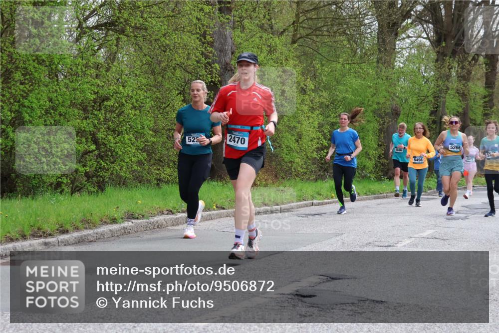 12.04.2026 - 45. Internationalen Wilhelmsburger Insellauf Yannick Fuchs http://msf.ph/oto/9506872 12.04.2026 13:02:16 Laufen 529, 2470, 5686, 5498, 5266, 5675, 52 meine-sportfotos.de