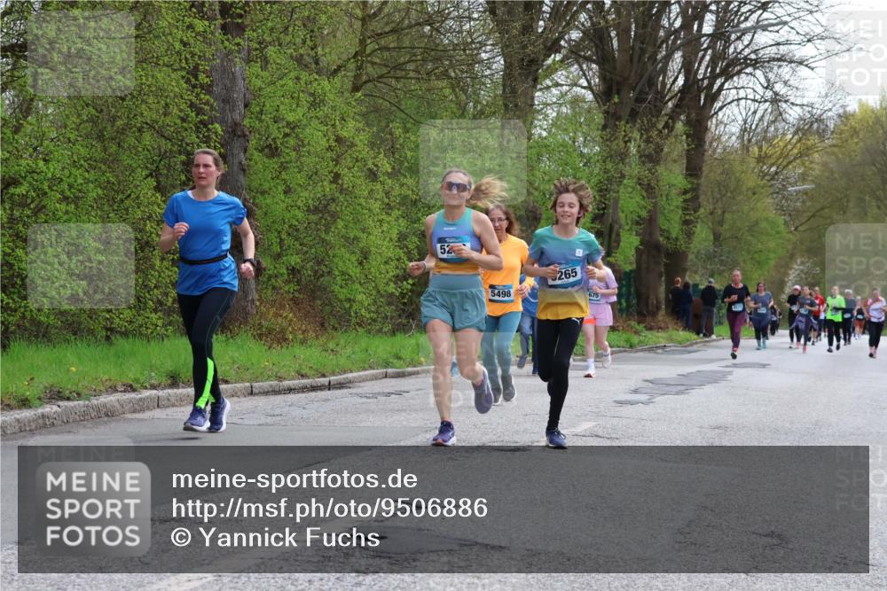 12.04.2026 - 45. Internationalen Wilhelmsburger Insellauf Yannick Fuchs http://msf.ph/oto/9506886 12.04.2026 13:02:18 Laufen 52, 5498, 265, 675, 4573 meine-sportfotos.de