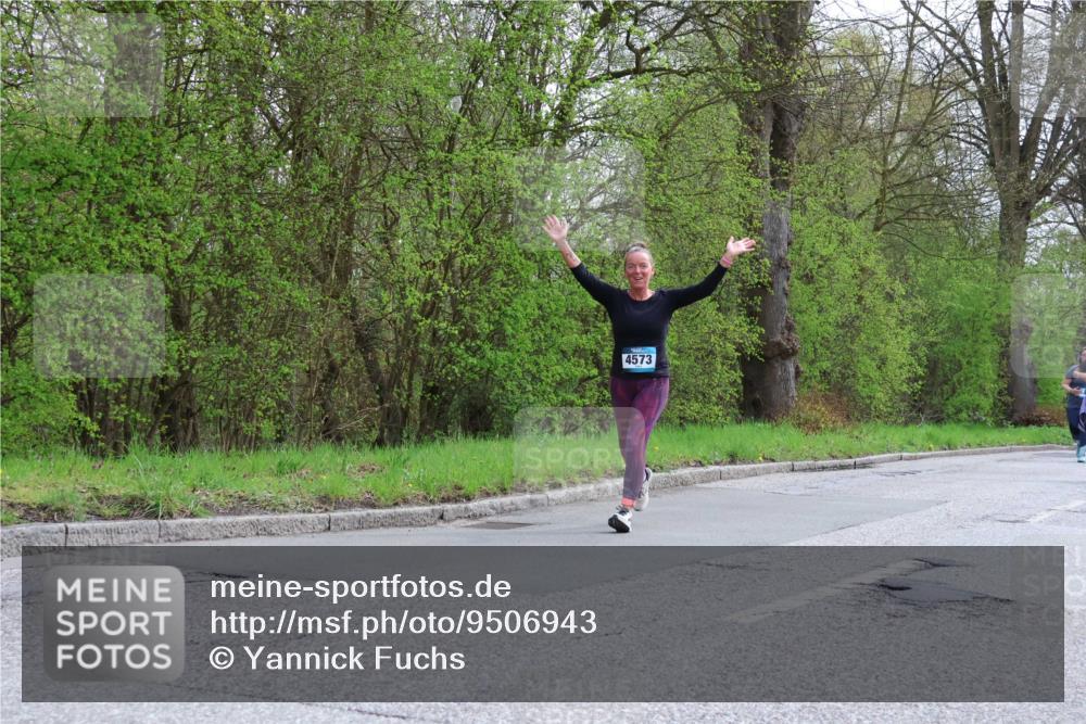 12.04.2026 - 45. Internationalen Wilhelmsburger Insellauf Yannick Fuchs http://msf.ph/oto/9506943 12.04.2026 13:02:30 Laufen 4573 meine-sportfotos.de